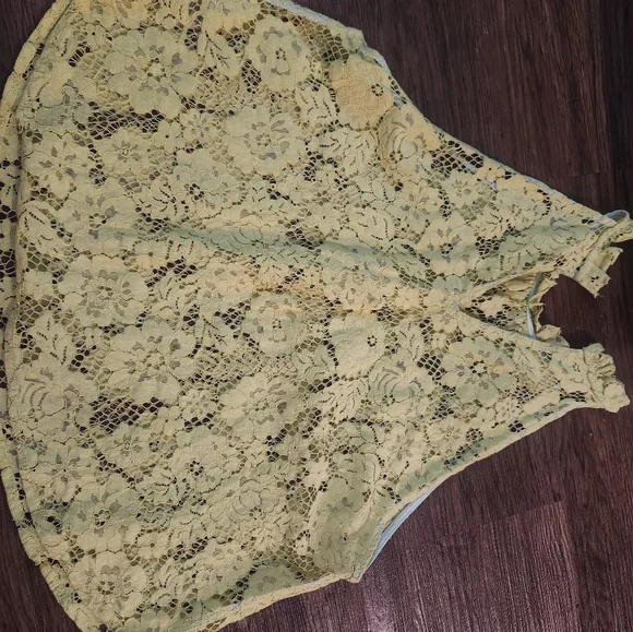 Free People Sweet Meadow Chartreuse lace Top - Picture 4 of 4